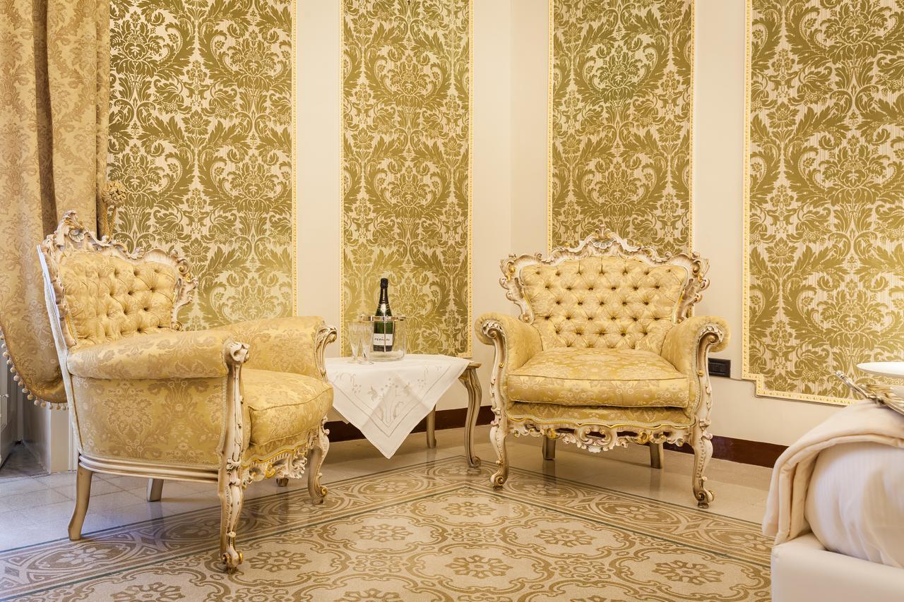 Palazzo Montalbano Bed and Breakfast Scicli Exteriör bild